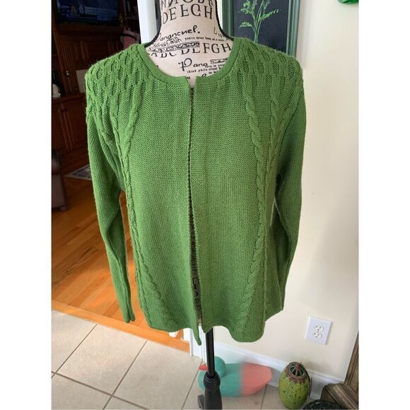 Authentic Dylani Knitwear Sweater - Picture 10 of 10